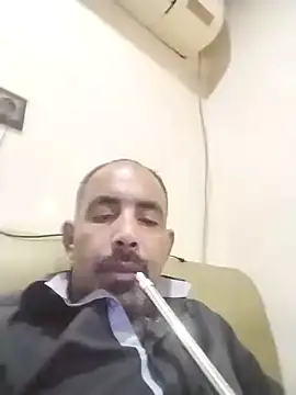 Snapshot of salimbasha chatting on May 2, 5:18 pm salimbasha online show from May 2, 5:18 pm