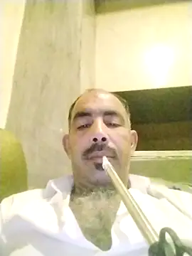 Snapshot of salimbasha chatting on May 10, 3:23 am salimbasha online show from May 10, 3:23 am