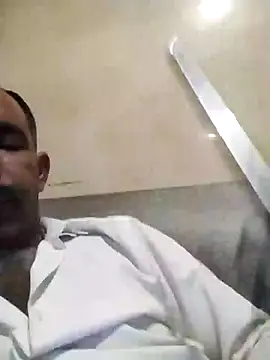 Snapshot of salimbasha chatting on May 22, 11:32 pm salimbasha online show from May 22, 11:32 pm