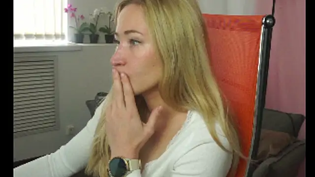 AstraMonroe online show from April 29, 7:23 am