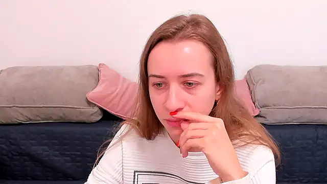 alisaakiss online show from November 1, 7:21 am