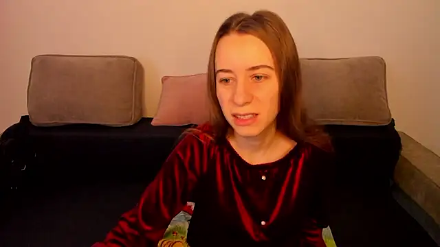 Snapshot of alisaakiss chatting on January 17, 6:40 am alisaakiss online show from January 17, 6:40 am