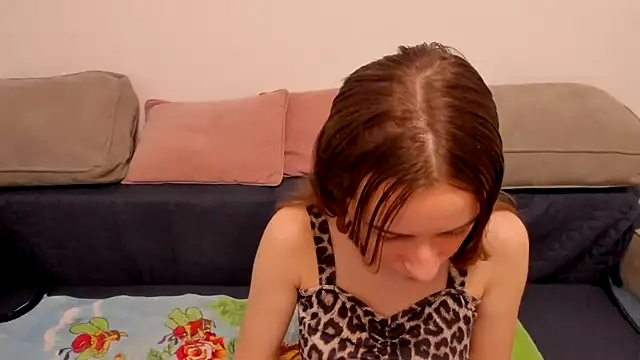 Snapshot of alisaakiss chatting on March 2, 7:15 am alisaakiss online show from March 2, 7:15 am