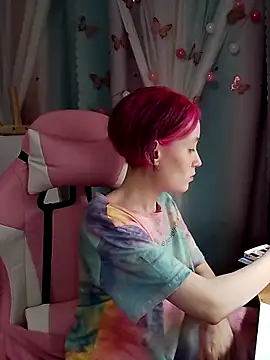 Fuzzy Unicorn online show from September 11, 6:41 pm