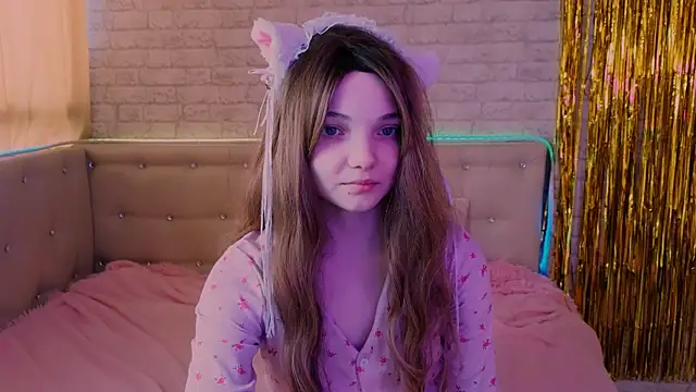 AnimeAlica18 online show from March 22, 3:21 am