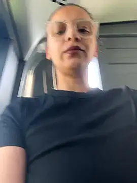 eli5566 online show from October 28, 11:14 am