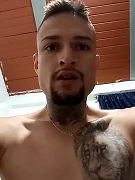 Snapshot of jean--98 chatting on March 2, 11:50 am jean--98 online show from March 2, 11:50 am