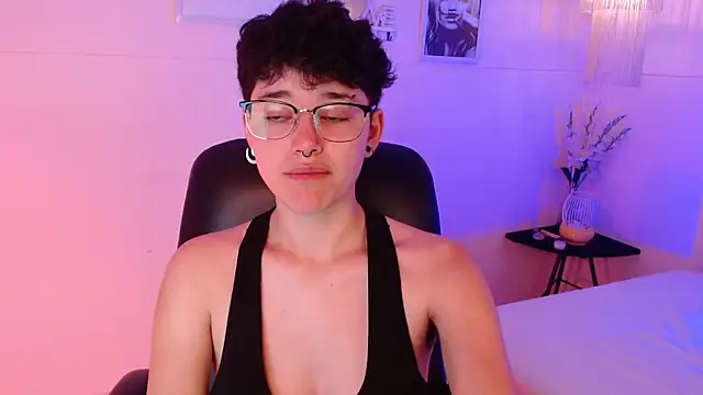 jeroharper online show from November 29, 8:23 pm