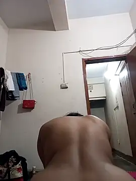 Snapshot of Hotty-couple063 chatting on September 13, 7:13 pm Hotty-couple063 online show from September 13, 7:13 pm