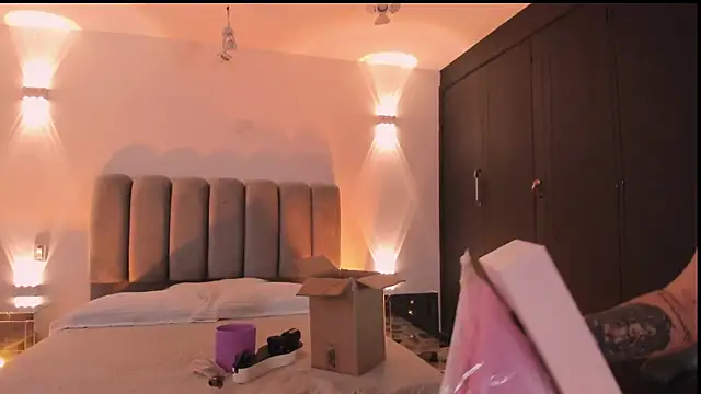 AlliceLover online show from September 13, 12:05 pm