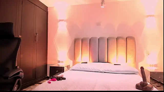 AlliceLover online show from October 30, 12:06 pm