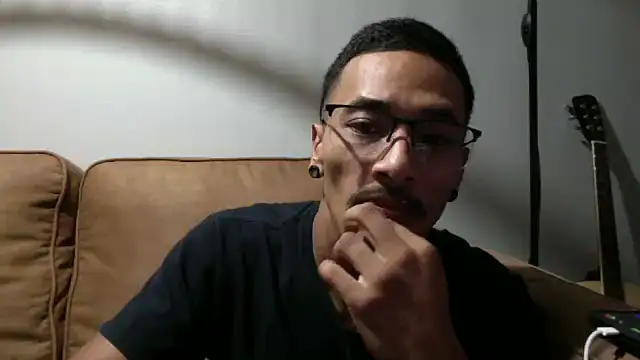 Snapshot of tanjir020 chatting on September 27, 11:15 am tanjir020 online show from September 27, 11:15 am