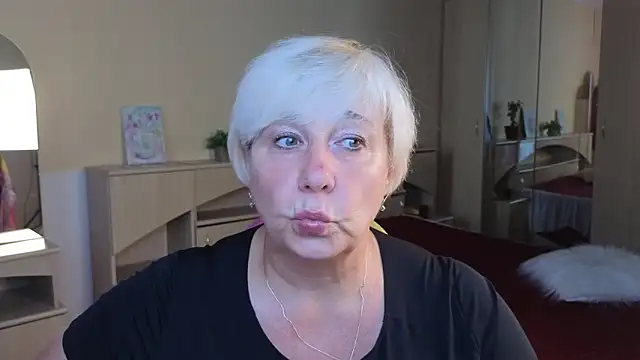 Milana Milky online show from September 21, 6:15 am