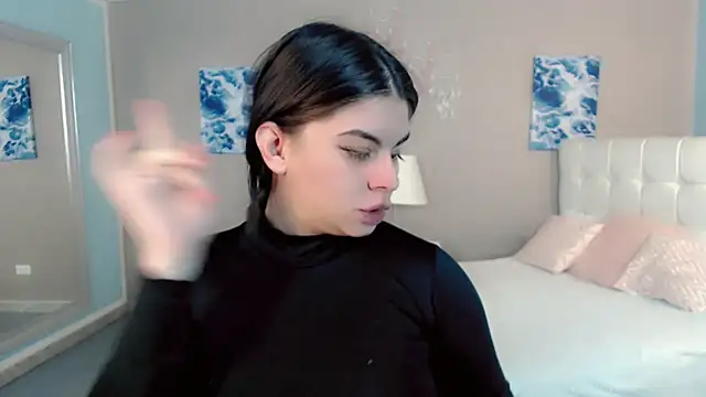 maddissonivanova online show from February 2, 6:50 pm