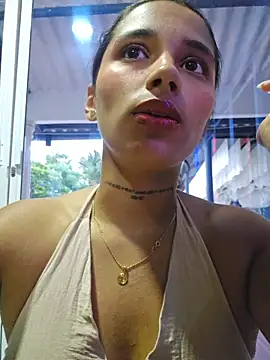 Lorena Mcfly online show from May 23, 11:36 am