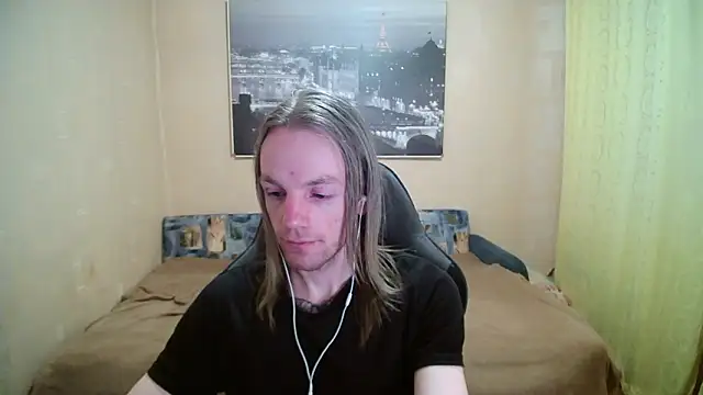 AdamDickens online show from March 31, 6:19 pm