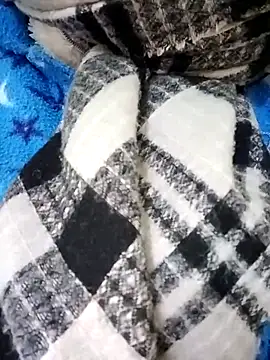 Miss-Lynda online show from February 11, 12:32 pm