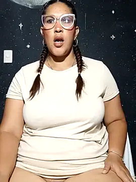 Snapshot of Ivy_horse_ chatting on March 28, 11:37 pm Ivy horse online show from March 28, 11:37 pm