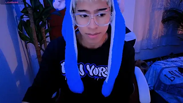 taichi bluy online show from October 2, 4:19 am