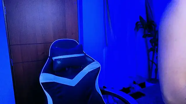 taichi bluy online show from November 18, 7:13 am