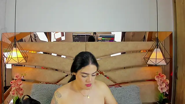 pamemiller1 online show from April 8, 10:59 am