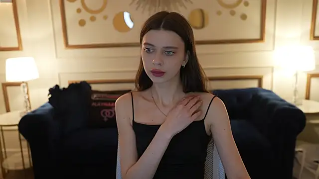 Regina Sweet054 online show from December 16, 3:17 pm