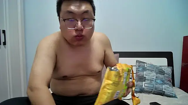 Snapshot of peijiangzhao chatting on December 14, 2:22 pm peijiangzhao online show from December 14, 2:22 pm