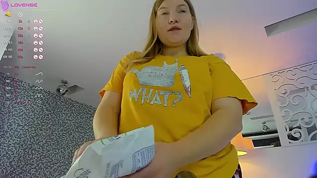 AshleyJoness online show from October 17, 5:10 am