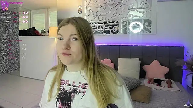 AshleyJoness online show from November 18, 5:45 am