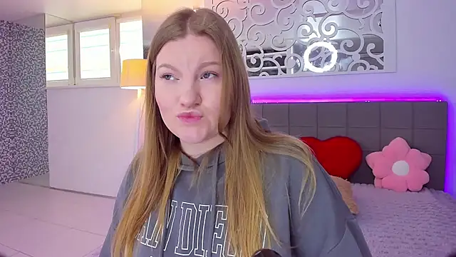 AshleyJoness online show from March 22, 6:17 am