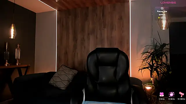 LiamCarterX online show from November 23, 4:01 am