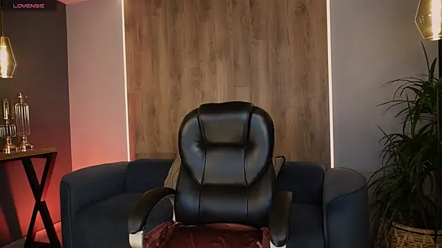 LiamCarterX online show from January 9, 4:37 am