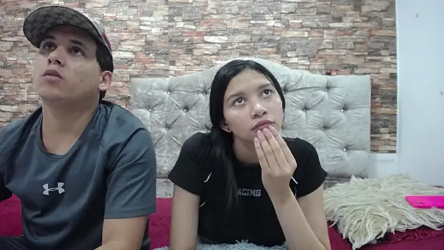 owenandrosecs online show from November 28, 7:05 pm