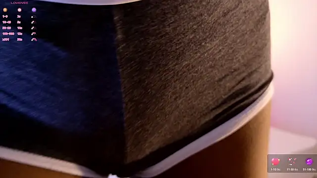 Emely Deluxe online show from February 15, 11:41 am