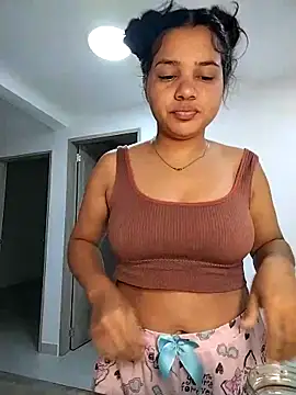 Eimy-04 online show from November 1, 2:30 pm