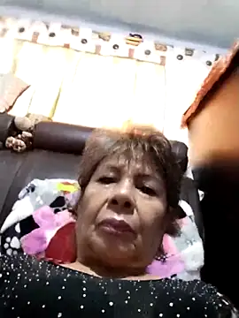 OliviaMorris1 online show from December 14, 3:50 pm