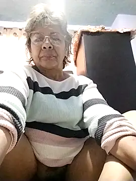 OliviaMorris1 online show from February 6, 6:44 pm