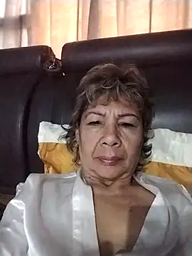 Snapshot of OliviaMorris1 chatting on March 4, 11:38 am OliviaMorris1 online show from March 4, 11:38 am