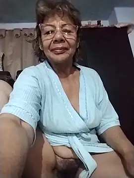 Snapshot of OliviaMorris1 chatting on March 10, 10:53 am OliviaMorris1 online show from March 10, 10:53 am