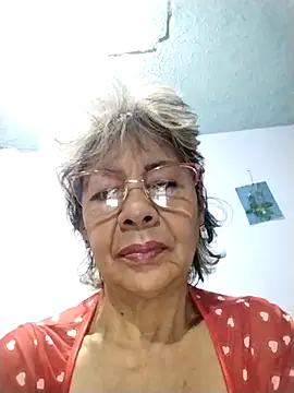 Snapshot of OliviaMorris1 chatting on April 12, 11:59 am OliviaMorris1 online show from April 12, 11:59 am