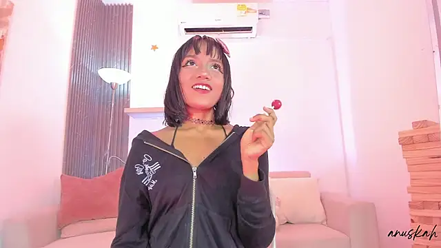 anuskah online show from October 2, 12:28 am