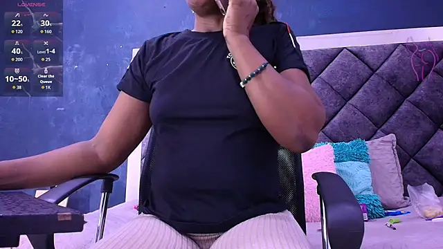 ebony  jheim online show from February 25, 12:15 pm