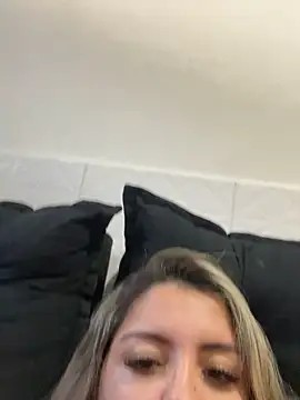 sophiemonroevip online show from December 22, 12:13 pm