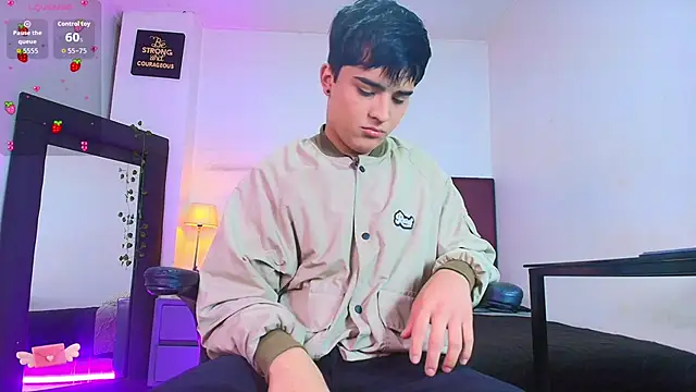 Lucass love online show from December 2, 12:54 pm