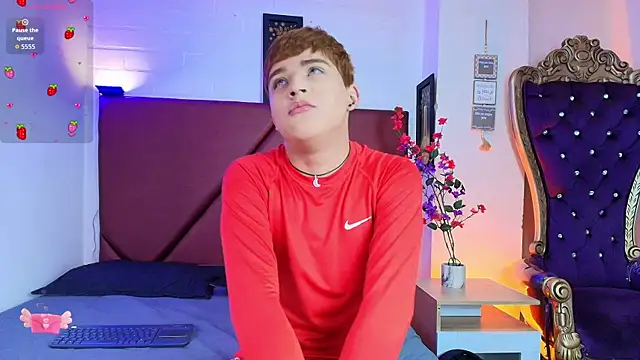 Lucass love online show from May 23, 5:06 pm
