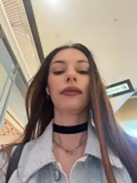 Snapshot of Amelie_Crosby chatting on June 27, 1:17 pm Amelie Crosby online show from June 27, 1:17 pm