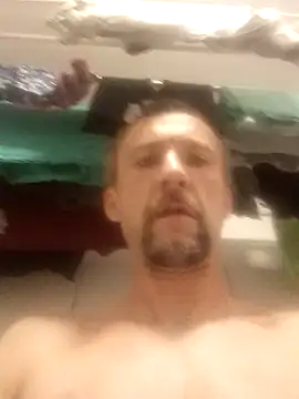 Snapshot of Kolarz1984 chatting on September 18, 12:23 am Kolarz1984 online show from September 18, 12:23 am