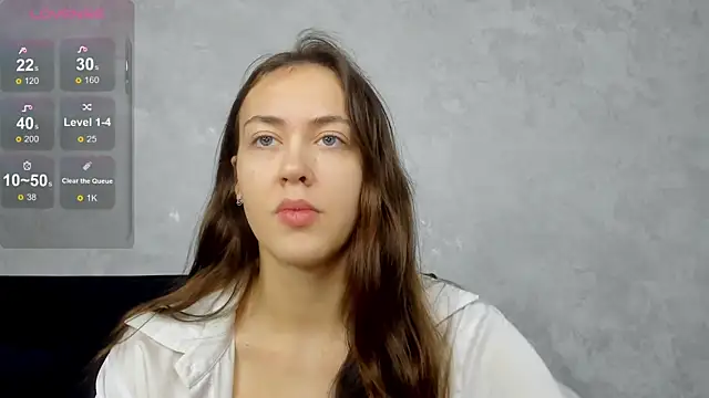 Snapshot of SaraMoren0 chatting on September 18, 1:40 am SaraMoren0 online show from September 18, 1:40 am