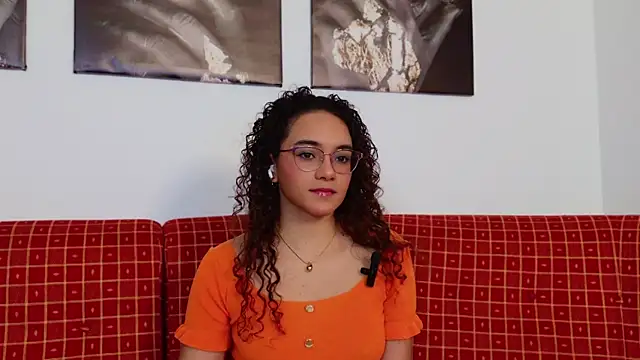 Taylor Tina online show from February 15, 8:16 pm