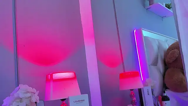 minnari online show from October 13, 5:46 pm